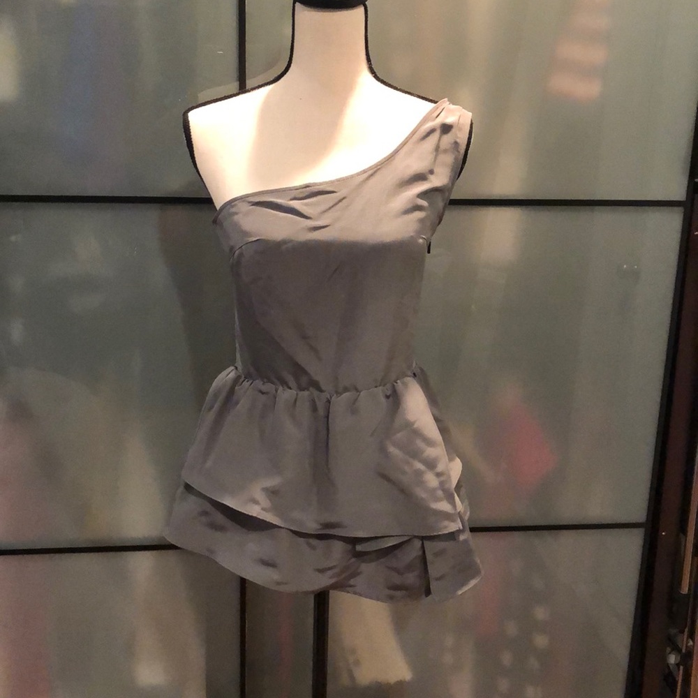 Saks 5th Avenue Geren Ford Gray Asymmetrical Top